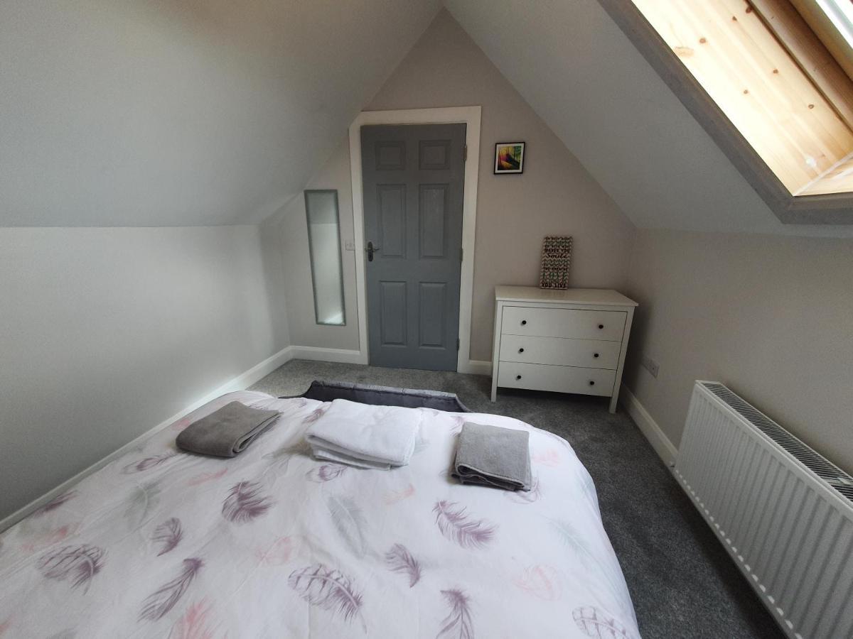 N0 2 Greystones Clock Tower Lodge Leap ภายนอก รูปภาพ