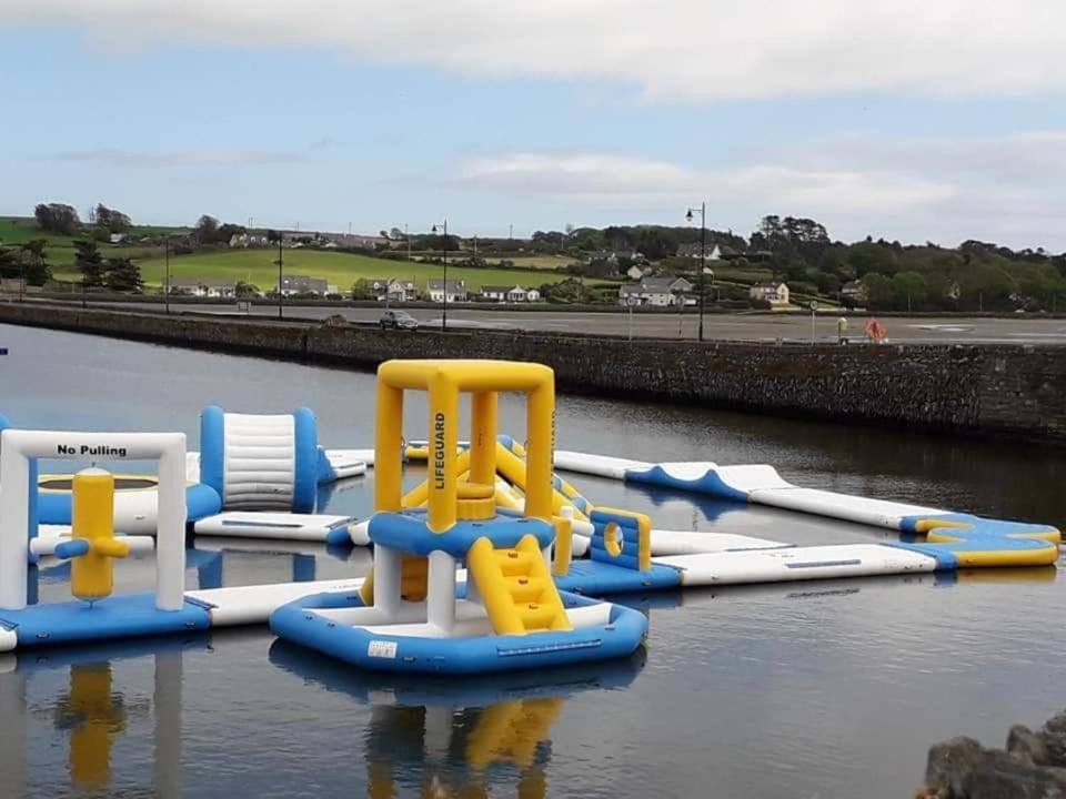 N0 2 Greystones Clock Tower Lodge Leap ภายนอก รูปภาพ